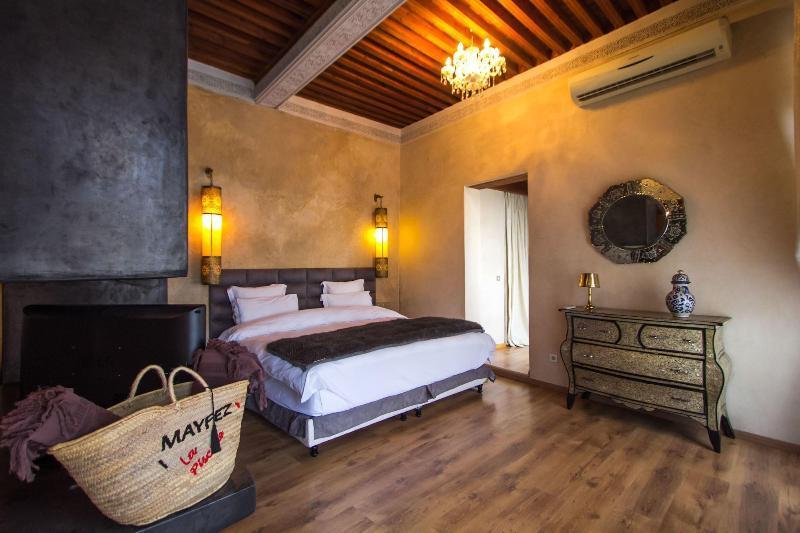 Riad Mayfez Suites & Spa ภายนอก รูปภาพ