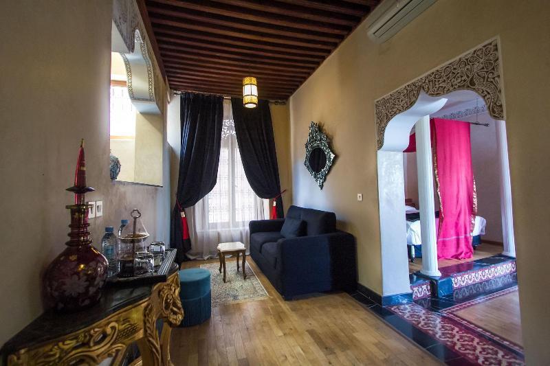 Riad Mayfez Suites & Spa ภายนอก รูปภาพ